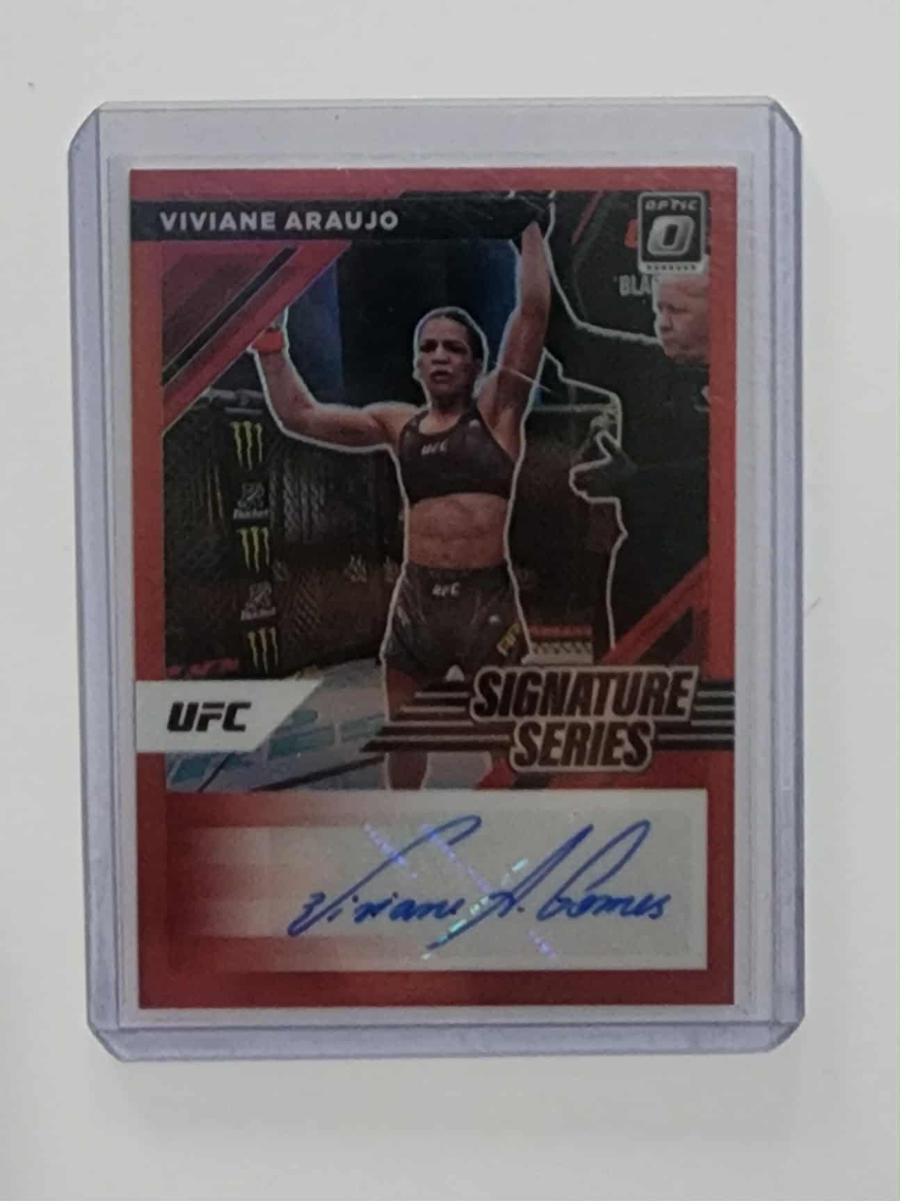 Viviane Araujo - 2022 Donruss Optic UFC - Signature Series Red Auto #/49