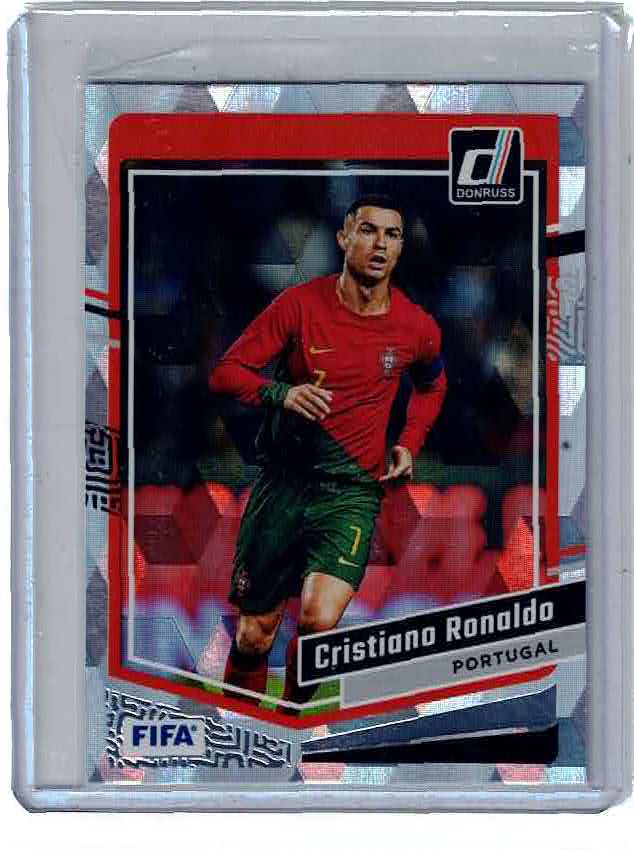 2023-24 CRISTIANO RONALDO PANINI DONRUSS FIFA CUBIC